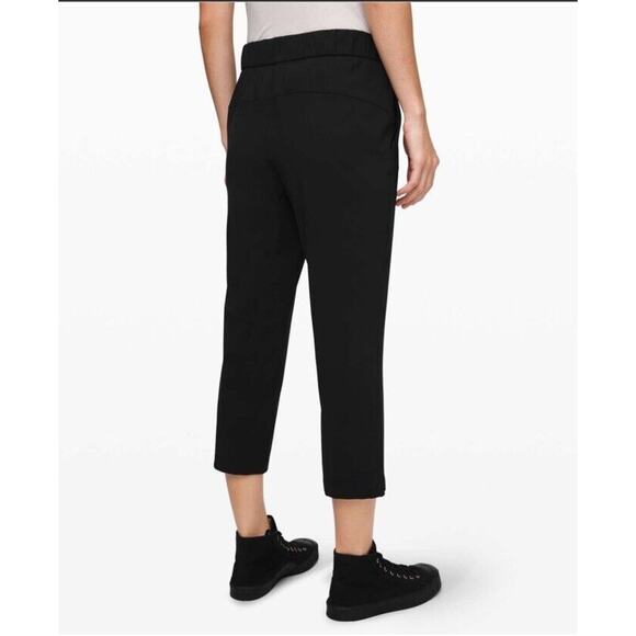 Lululemon On The Fly Crop Pants Womens 10 Black Woven 23" Ism Drawstring Pockets - Picture 2 of 14